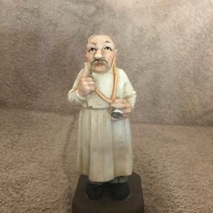 Doctor Classic Figurine